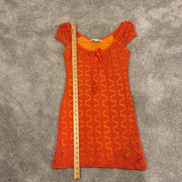 Y2K Vintage Trina Turk Orange Crochet Mini Dress size 4 EUC - Picture 7 of 11